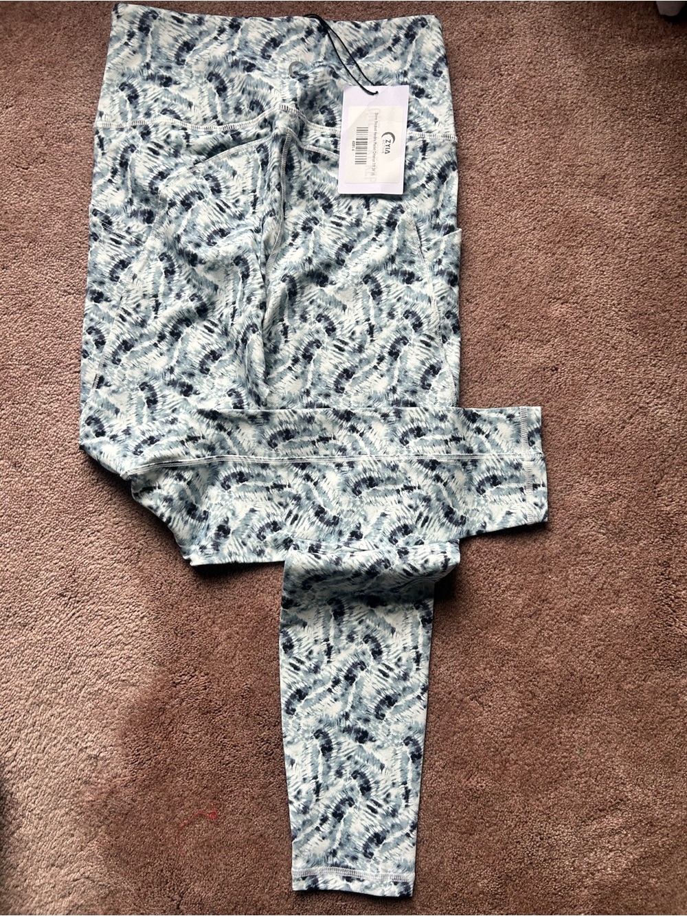 ZYIA Light Blue & Navy Wave-Print Leggings